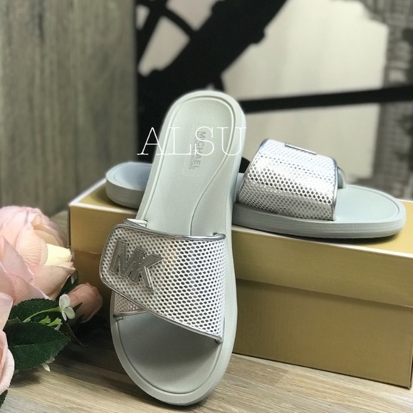 Michael Kors Palmer Slide Net Mesh Silver White W - Picture 3 of 8